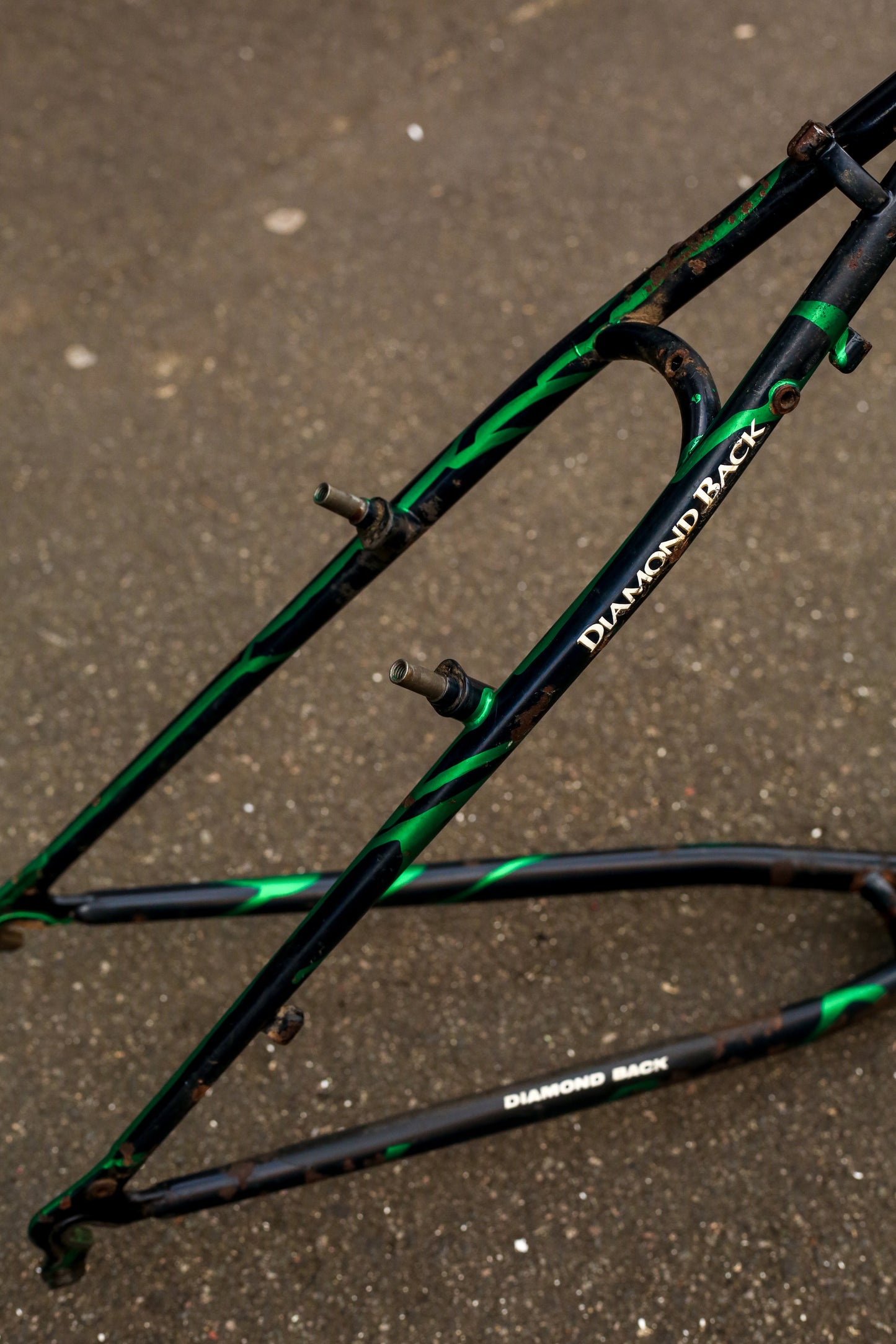 Diamondback Topanga (Black / Green)
