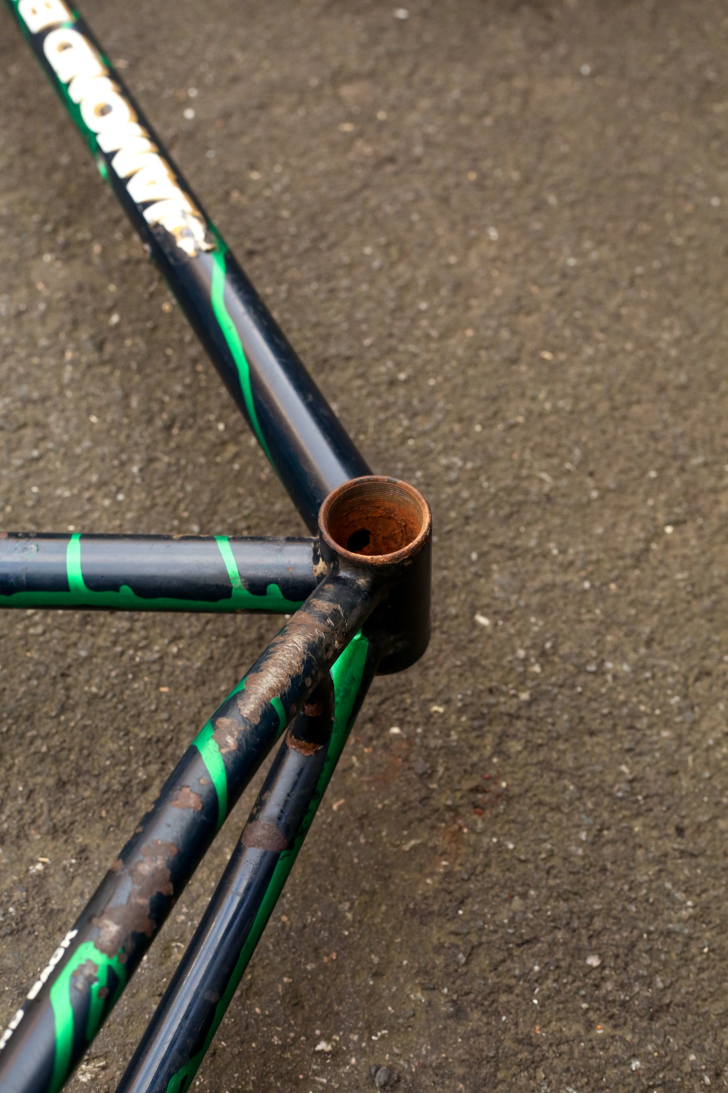 Diamondback Topanga (Black / Green)