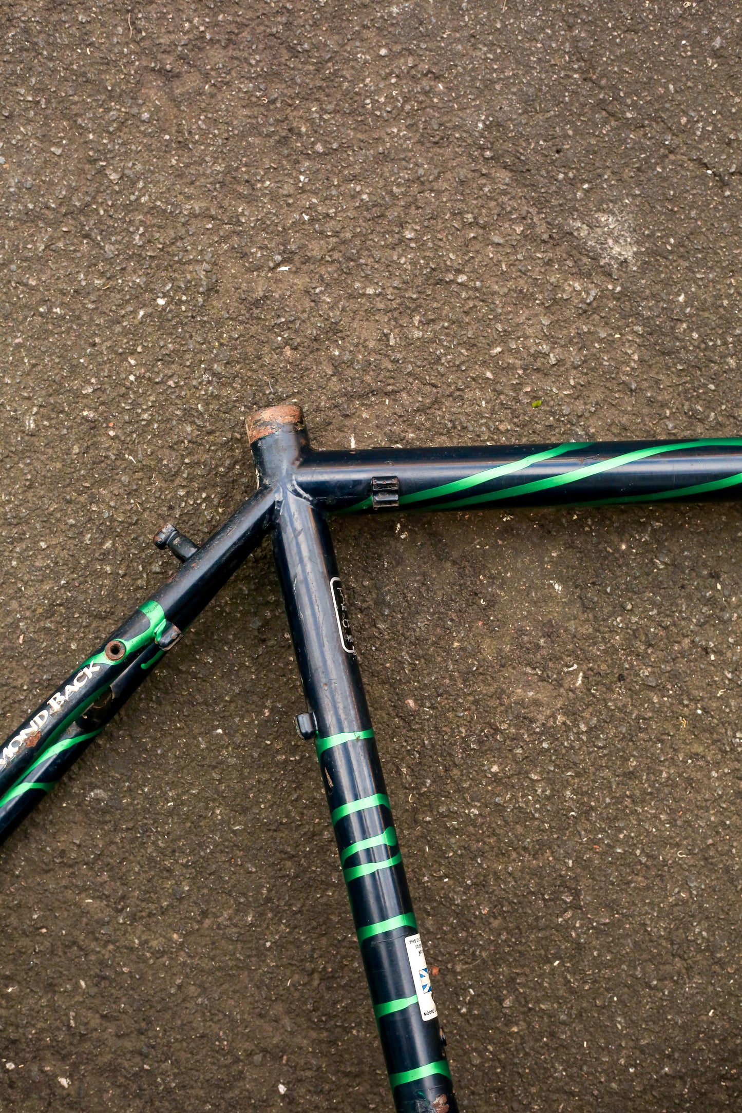 Diamondback Topanga (Black / Green)