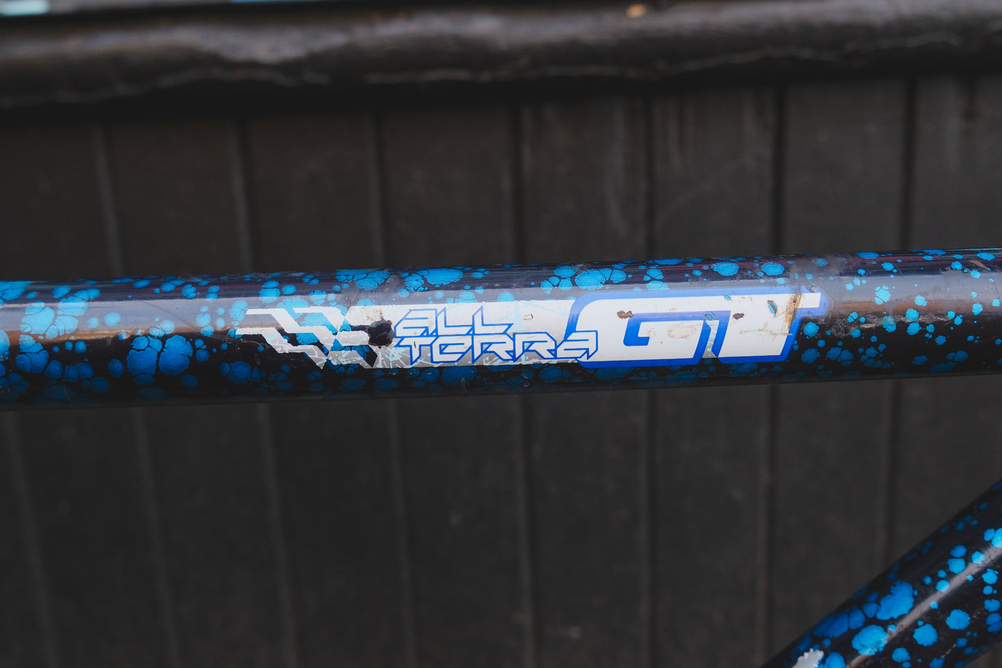 GT Timberline (Black / Blue)